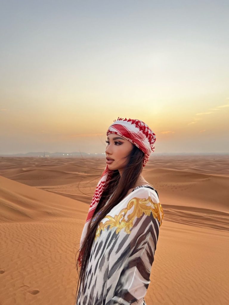 Эскортница Ада