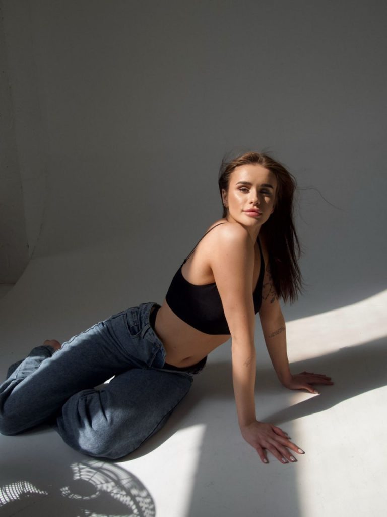 Эскортница Саломея в Москве