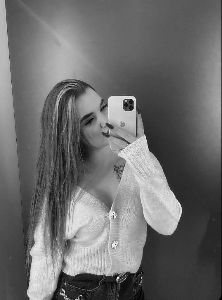 Модель Малика в Москве