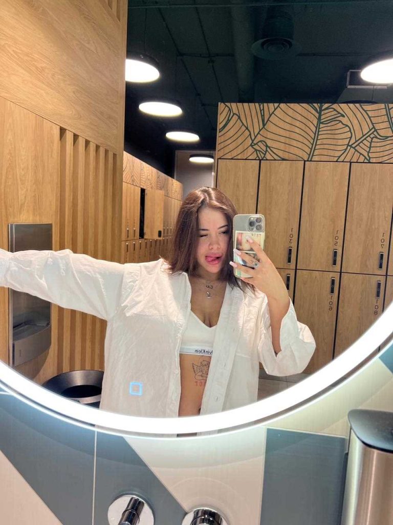 Эскорт модель Маша