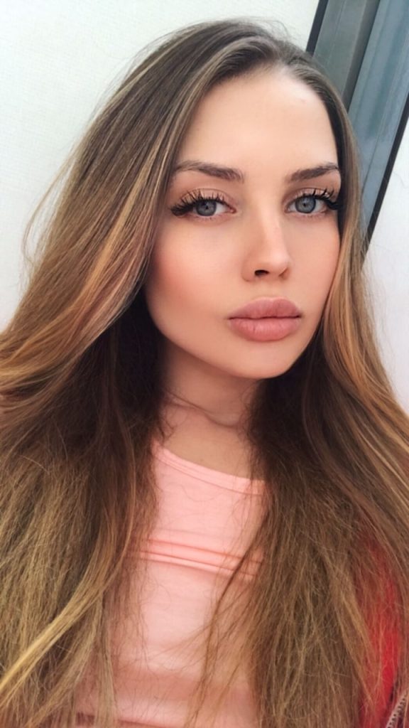 Эскорт модель Юля