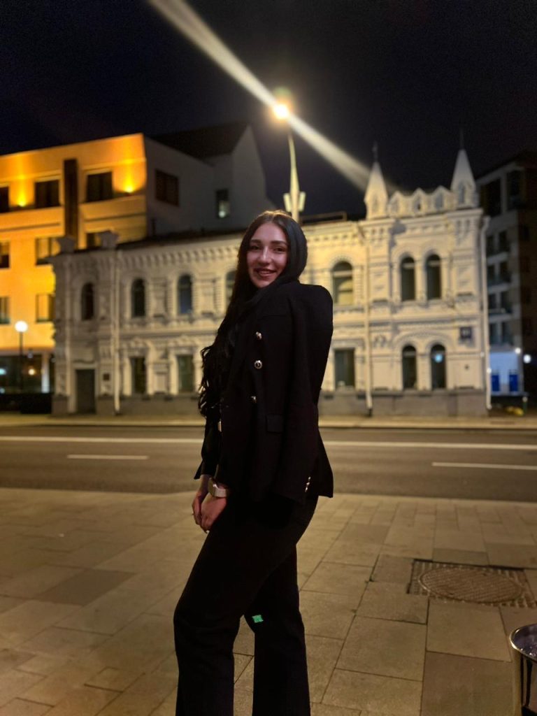 Эскорт модель Тамила в Москве